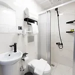 Aya Langa Lägenhetshotell 4*