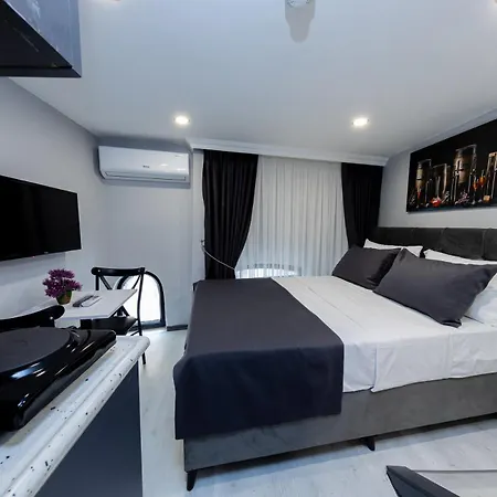 Apart Otel Aya Langa *