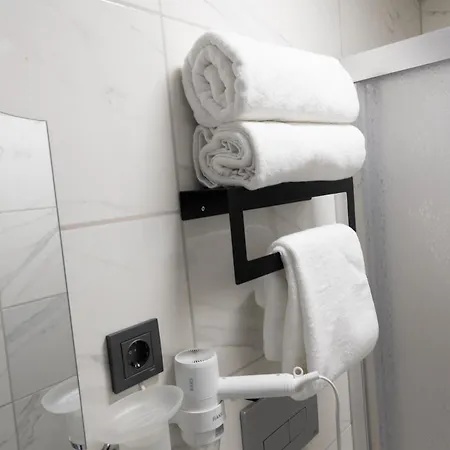 Apart Otel Aya Langa *