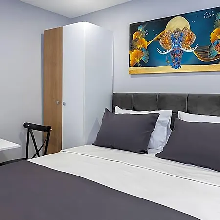 מלון דירות Aya Langa 4*