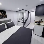 Aya Langa 4*